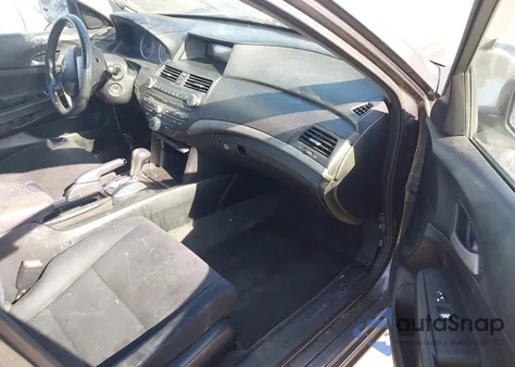 2011 Honda Accord 2.4 Lx-P z USA, uszkodzony, nr VIN 1HGCP2F41BA083001